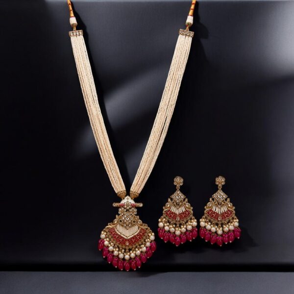Indo Western Long Necklace With Mehndi Plating