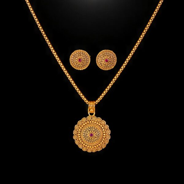 Antique Chain Pendant Set With Matte Gold Plating