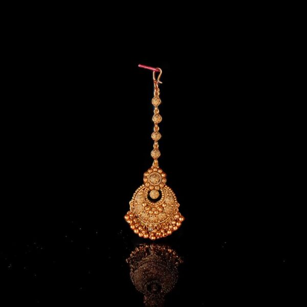 Antique Chand Tikka With Matte Gold Plating