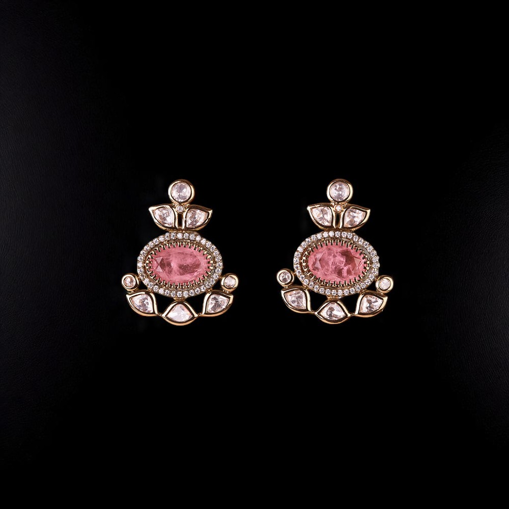 352195_PINK-Photoroom
