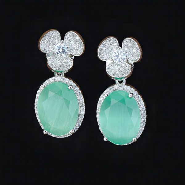 Cz Short Earring With Rhodium Plating