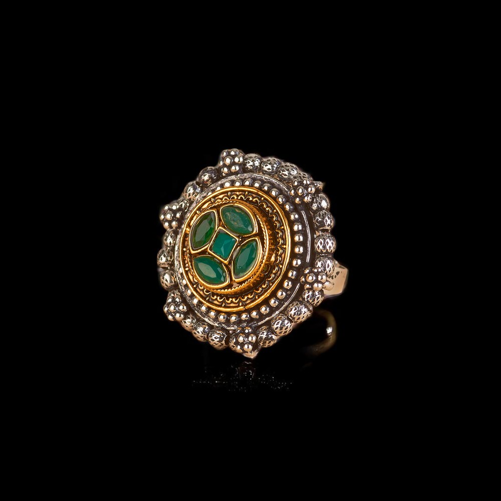 809084_GREEN-Photoroom